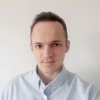 <a href="https://www.linkedin.com/in/bart%C5%82omiej-konewka-1291491b1/" target="_blank" style="color: blue; text-decoration: underline;">     <svg xmlns="http://www.w3.org/2000/svg" viewBox="0 0 24 24" width="16" height="16" style="vertical-align: middle; margin-right: 5px;">         <path d="M22.23 0H1.77C.79 0 0 .77 0 1.72v20.55C0 23.23.79 24 1.77 24h20.46c.98 0 1.77-.77 1.77-1.72V1.72C24 .77 23.21 0 22.23 0zM7.12 20.45H3.56V9.02h3.56v11.43zM5.34 7.56a2.06 2.06 0 1 1 0-4.11 2.06 2.06 0 0 1 0 4.11zm14.91 12.89h-3.57v-5.57c0-1.33-.03-3.04-1.85-3.04-1.85 0-2.13 1.44-2.13 2.93v5.68H9.28V9.02h3.42v1.56h.05c.48-.9 1.65-1.85 3.39-1.85 3.63 0 4.3 2.39 4.3 5.49v6.23z" fill="#0077B5"/>     </svg>Bartłomiej Konewka </a>